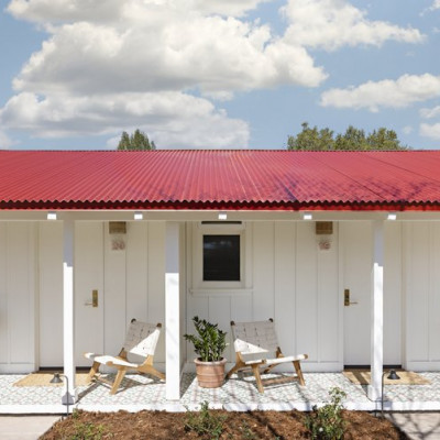 Farmhouse Motel Photo 2